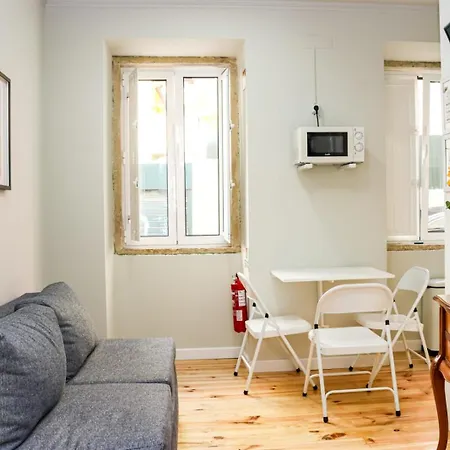 Residencia Queiros - T1 Apartment Lisbon
