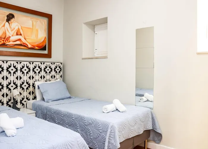 Residencia Queiros - T1 Апартаменты