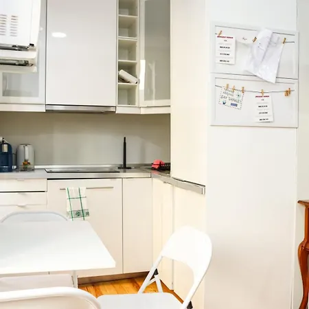 Residencia Queiros - T1 *